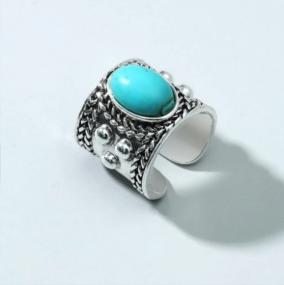 Beautiful Bold Turquoise Howlite Boho Cigar Band Cuff Ring - Picture 8 of 8